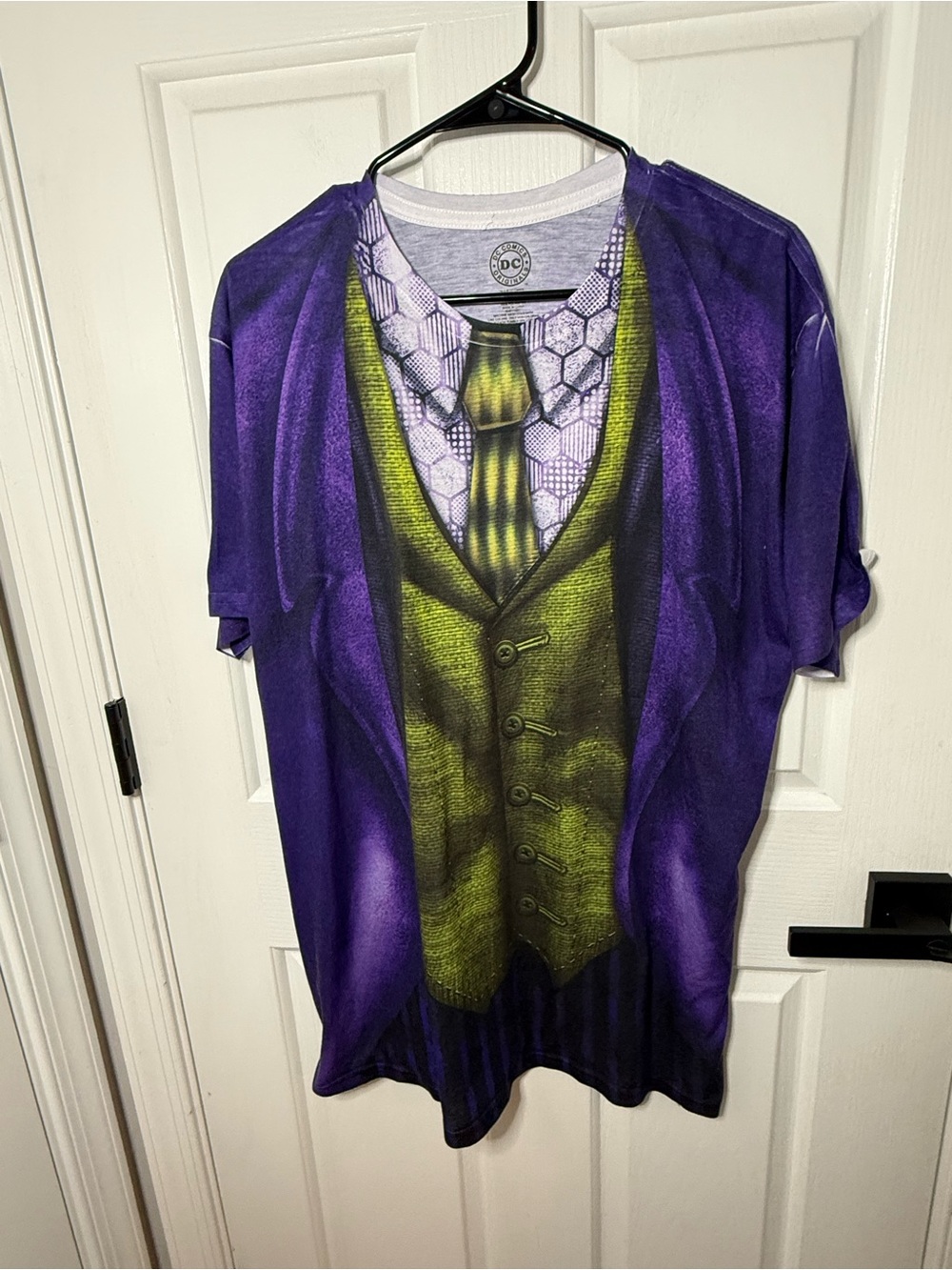 DC Comics Purple & Green Joker Costume-Style Short Sleeve Tee